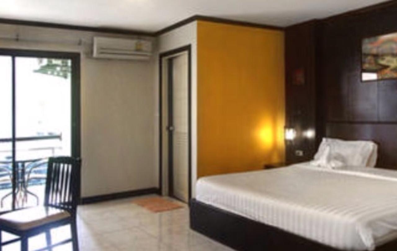 Baantonkhaokata Hotel Eksteriør billede